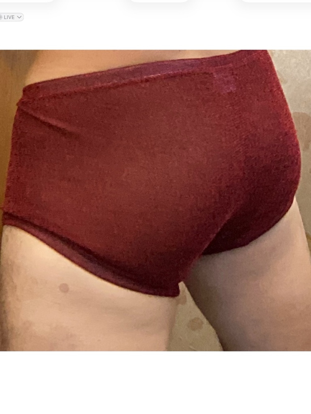 Red mesh trunks, medium - Picture 6 of 7